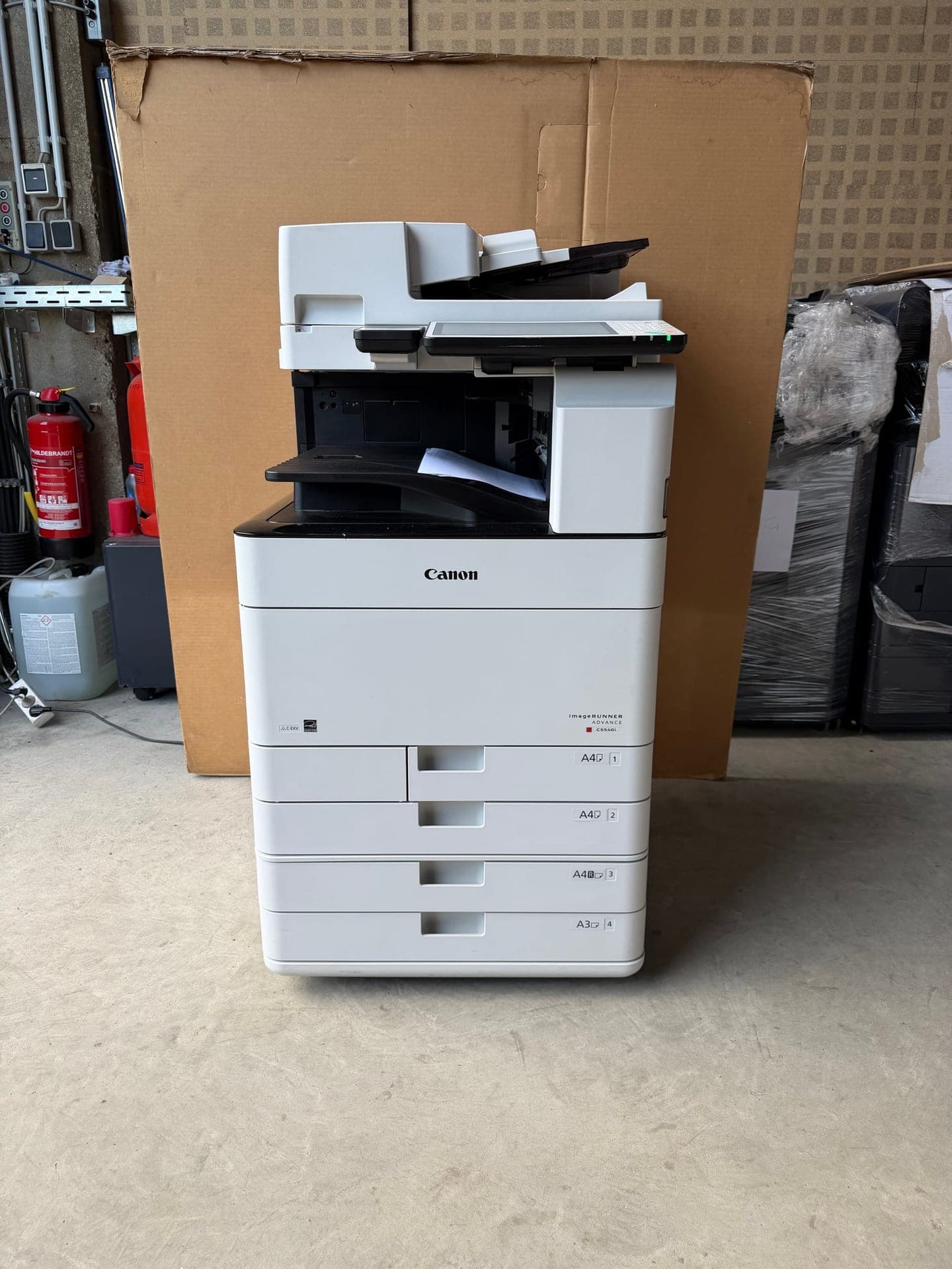 Canon ImageRUNNER Advance C5540i Multifunktionssystem 3 in one
